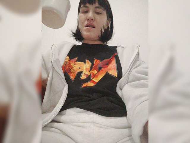 SERTSEETKA's BongaCams show and profile