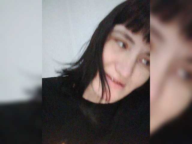 SERTSEETKA's BongaCams show and profile