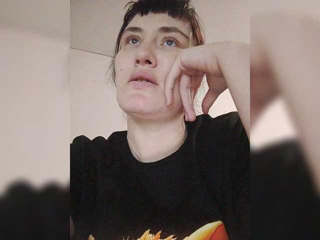 SERTSEETKA's BongaCams show and profile