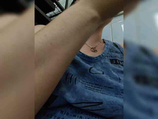 Xo4y-SeXa webcam