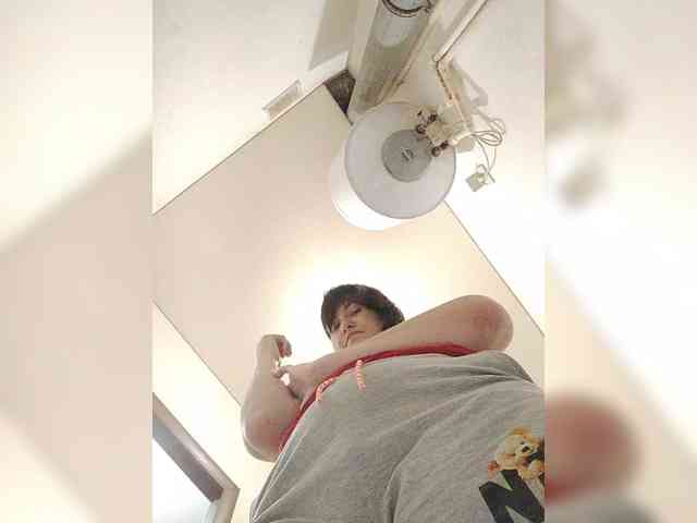 Xo4y-SeXa webcam