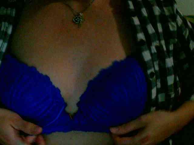 Xo4y-SeXa webcam