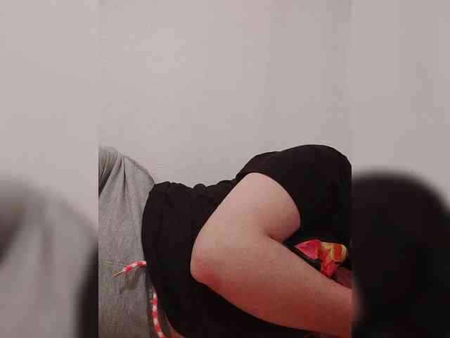 Xo4y-SeXa webcam