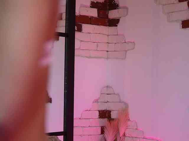 AngelinaCapri webcam