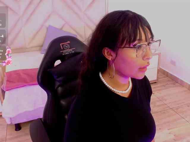 Sakuraa-tay webcam