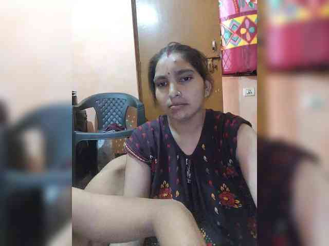 Dreams905 webcam