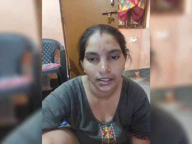 Dreams905 webcam