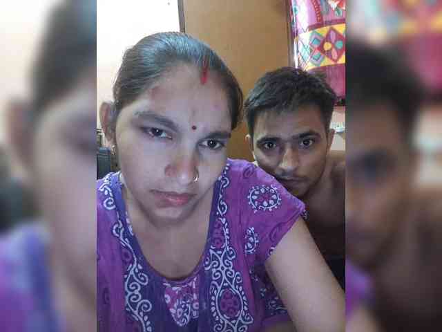 Dreams905 webcam