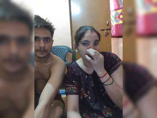 Dreams905 webcam