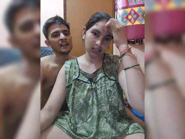 Dreams905 webcam