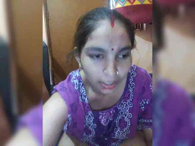 Dreams905 webcam