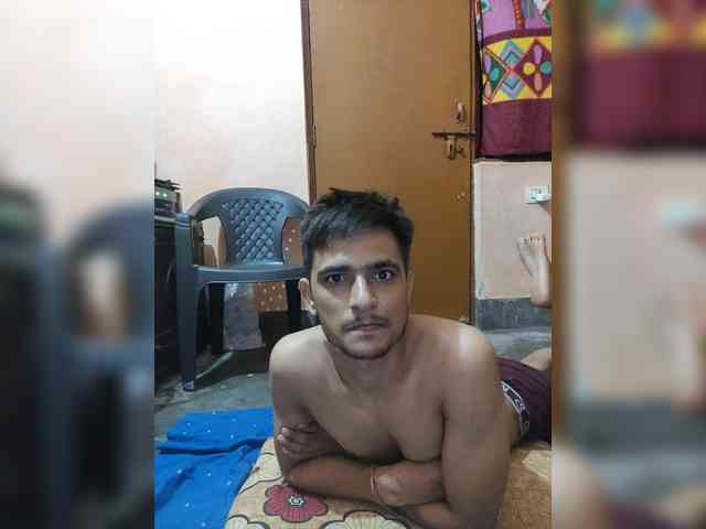 Dreams905 webcam