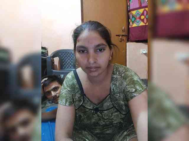 Dreams905 webcam