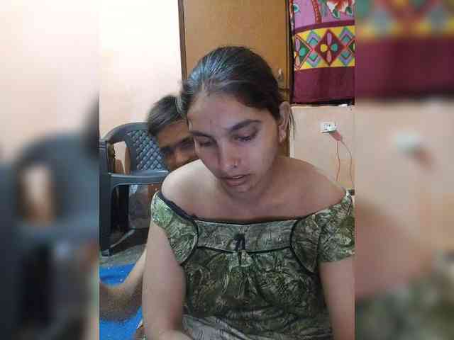 Dreams905 webcam
