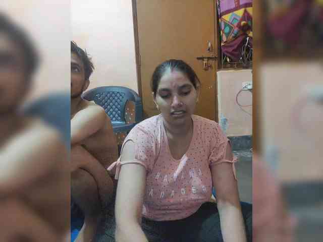 Dreams905 webcam
