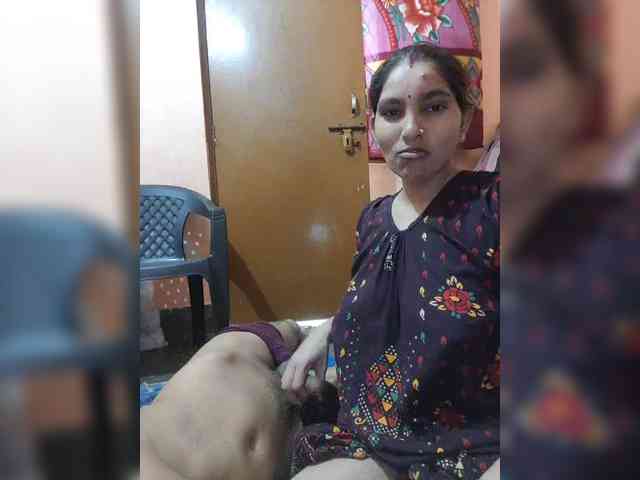 Dreams905 webcam