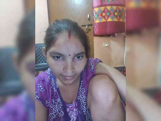 Dreams905 webcam