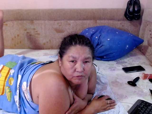  2Milf45 chat room
