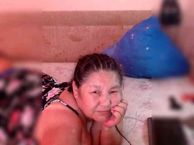 MilfZulfiya webcam