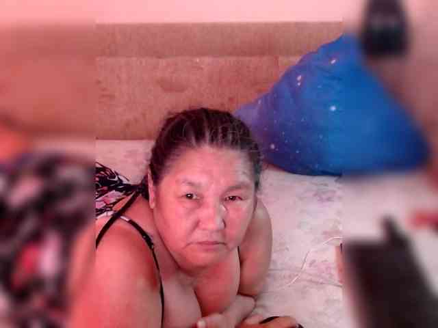 MilfZulfiya webcam