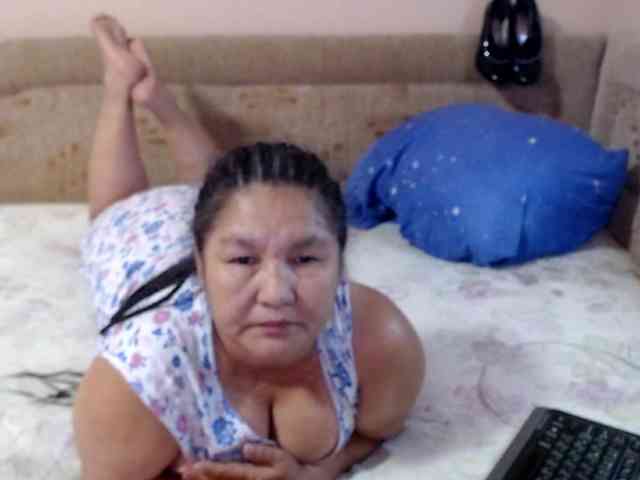 2Milf45