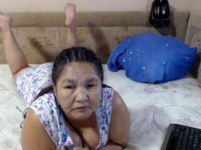 2Milf45