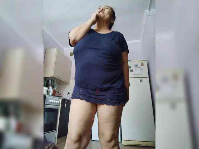 2Milf45 Live Webcam on BongaCams