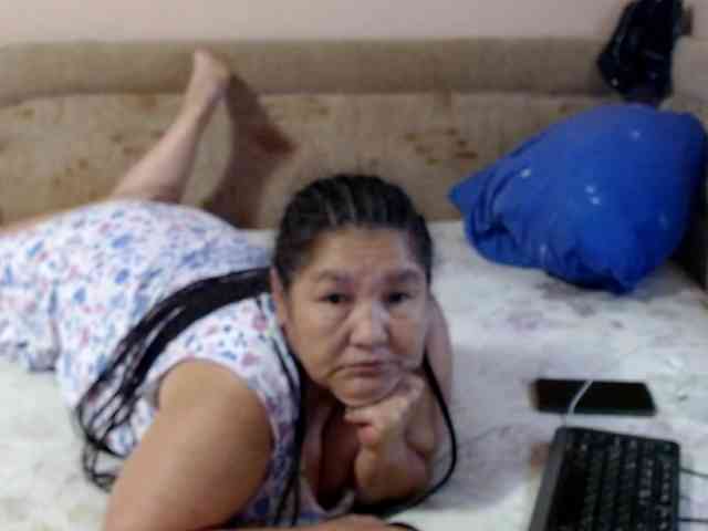 2Milf45