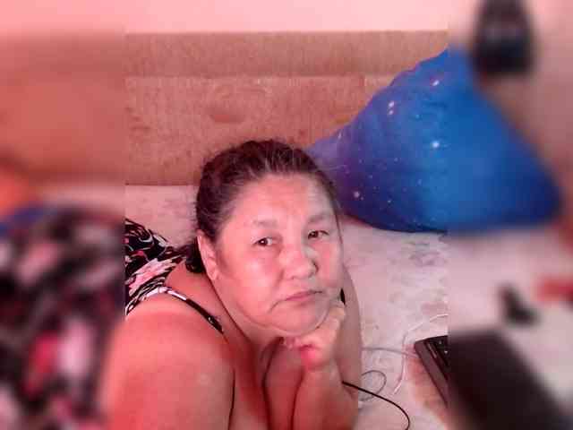 MilfZulfiya webcam