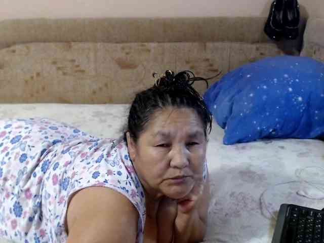 MilfZulfiya webcam