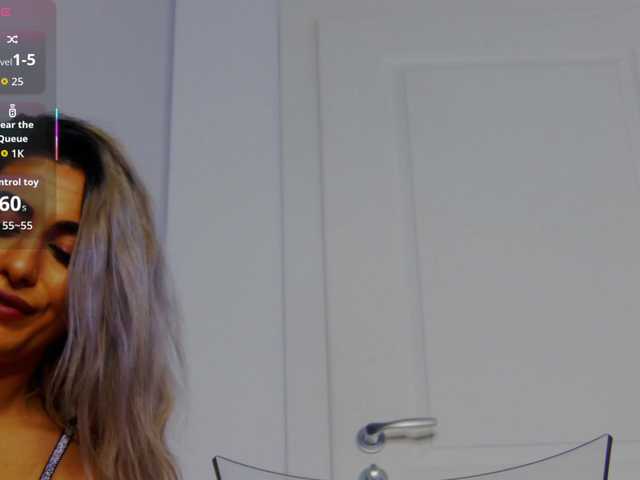 CelineMeyer's BongaCams show and profile