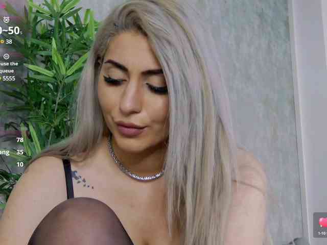 CelineMeyer webcam