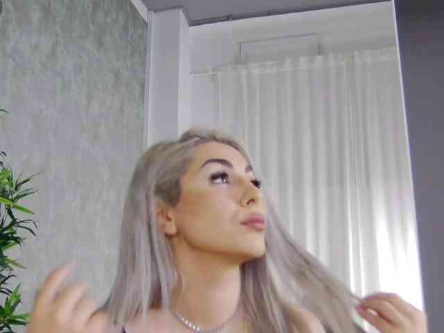 CelineMeyer webcam