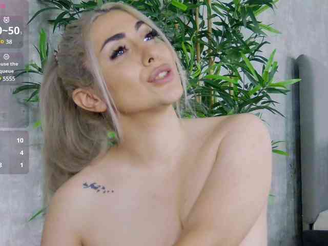 CelineMeyer webcam