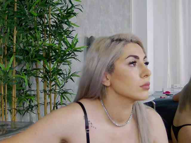 CelineMeyer webcam