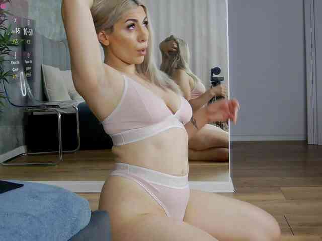 CelineMeyer webcam
