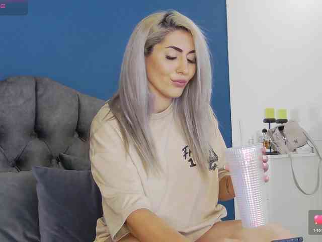 CelineMeyer webcam