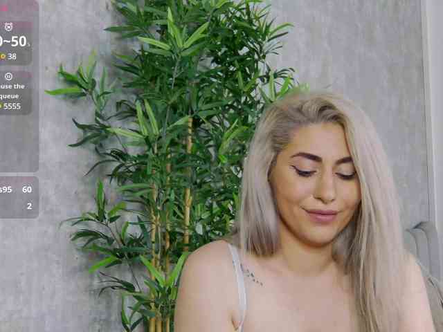 CelineMeyer webcam