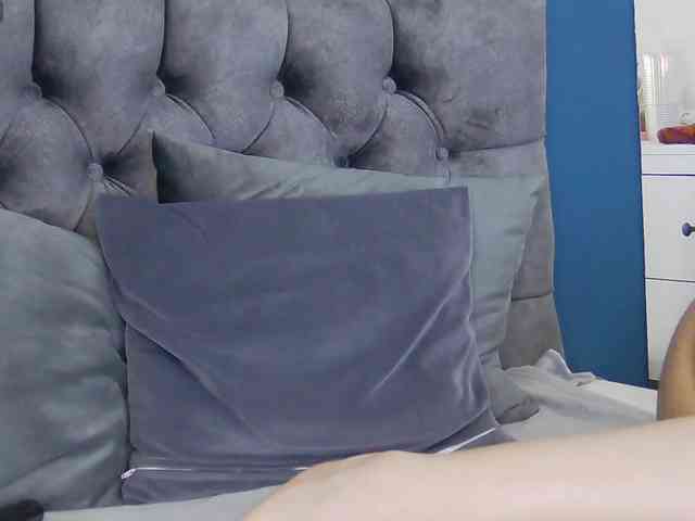 CelineMeyer webcam