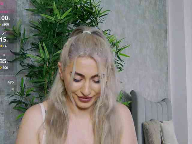 CelineMeyer webcam