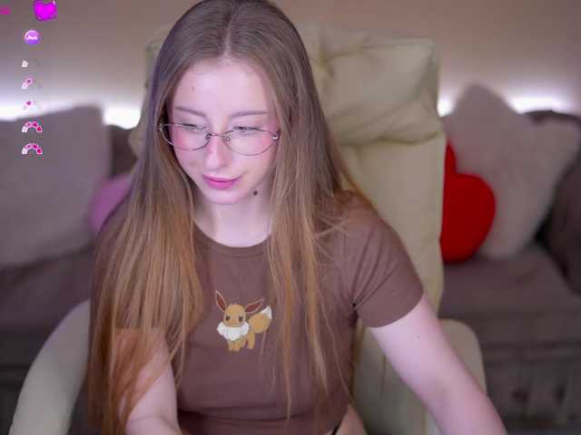 SilverrMoon's BongaCams show and profile