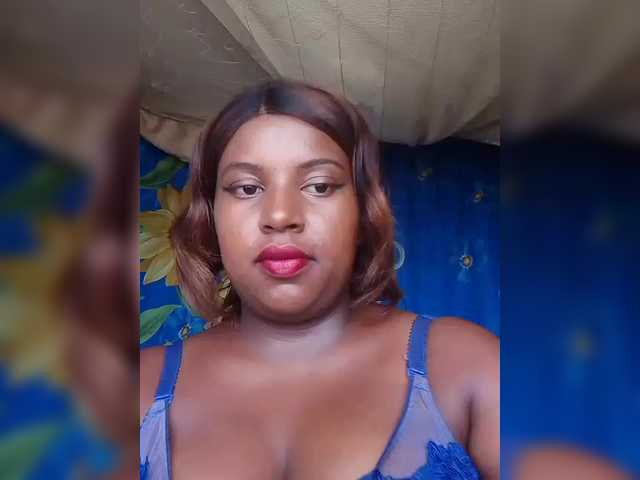 Maya21a's BongaCams show and profile