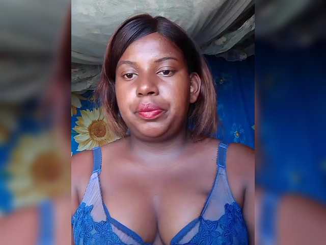 Maya21a's BongaCams show and profile