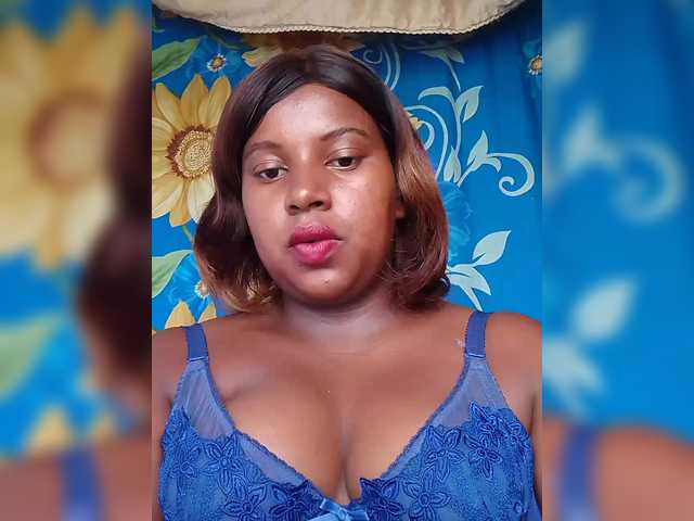 Maya21a's BongaCams show and profile