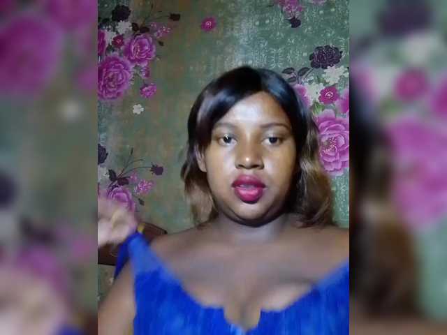 Maya21a's BongaCams show and profile