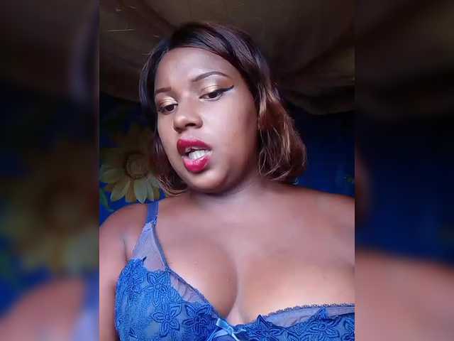 Maya21a's BongaCams show and profile