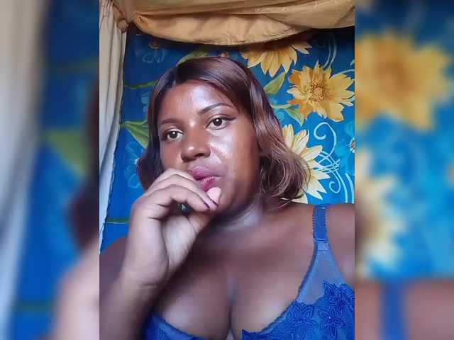 Maya21a's BongaCams show and profile