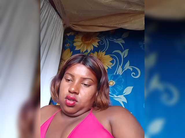 Maya21a's BongaCams show and profile