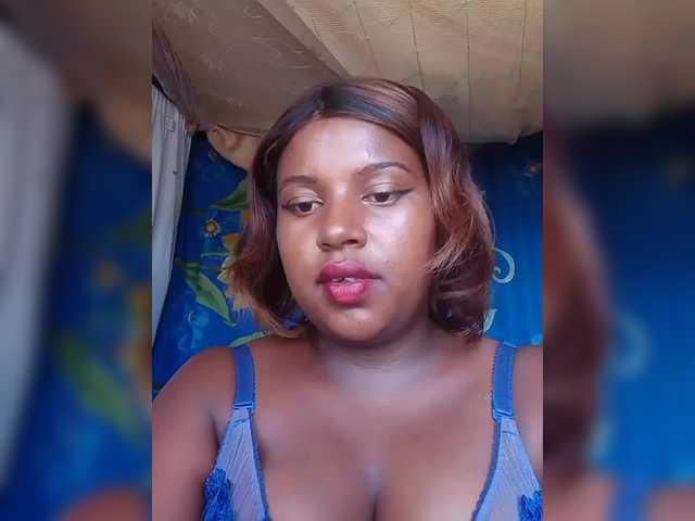 Maya21a's BongaCams show and profile