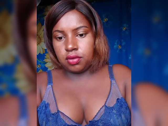 Maya21a's BongaCams show and profile